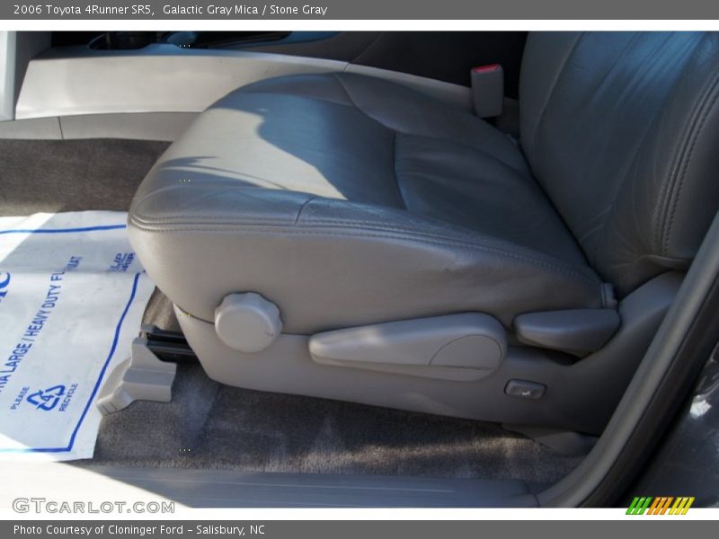 Galactic Gray Mica / Stone Gray 2006 Toyota 4Runner SR5