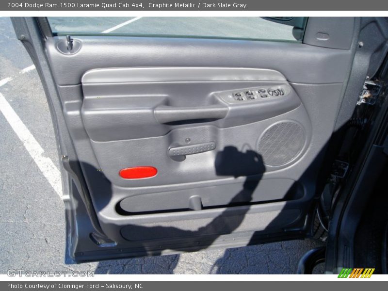 Graphite Metallic / Dark Slate Gray 2004 Dodge Ram 1500 Laramie Quad Cab 4x4