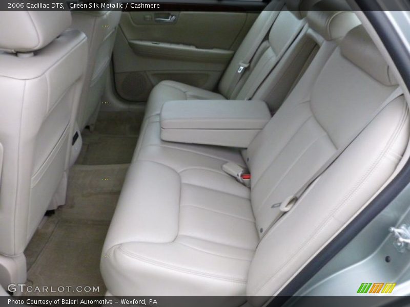 Green Silk Metallic / Cashmere 2006 Cadillac DTS