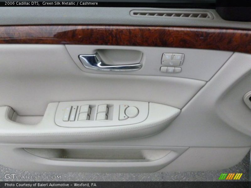 Green Silk Metallic / Cashmere 2006 Cadillac DTS