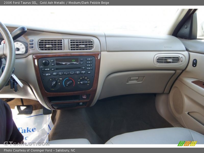 Gold Ash Metallic / Medium/Dark Pebble Beige 2006 Ford Taurus SEL