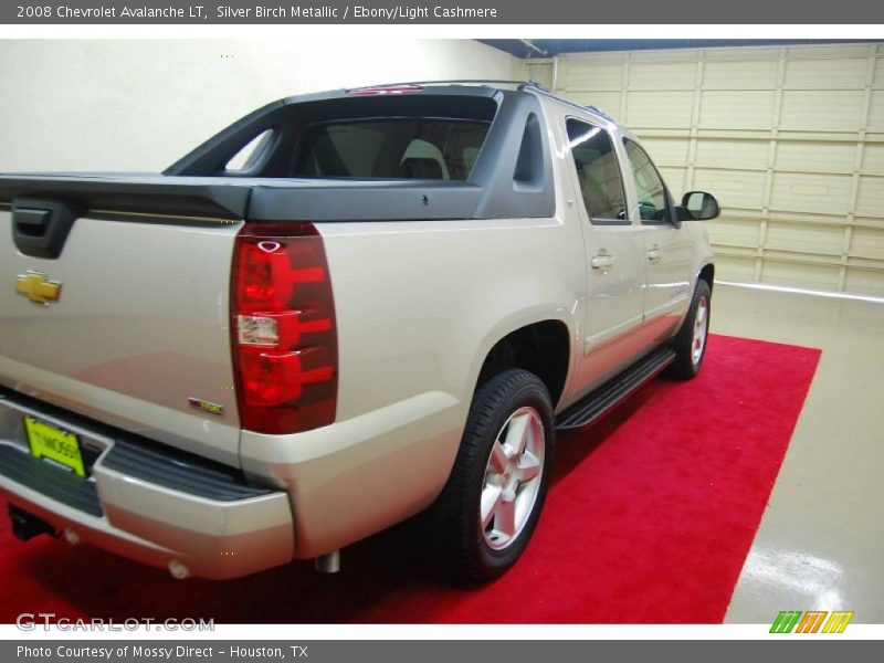 Silver Birch Metallic / Ebony/Light Cashmere 2008 Chevrolet Avalanche LT