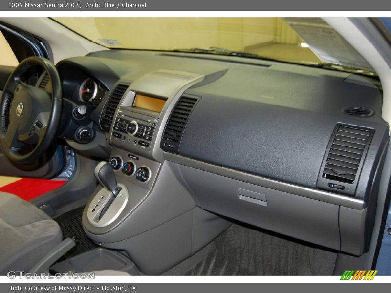 Arctic Blue / Charcoal 2009 Nissan Sentra 2.0 S