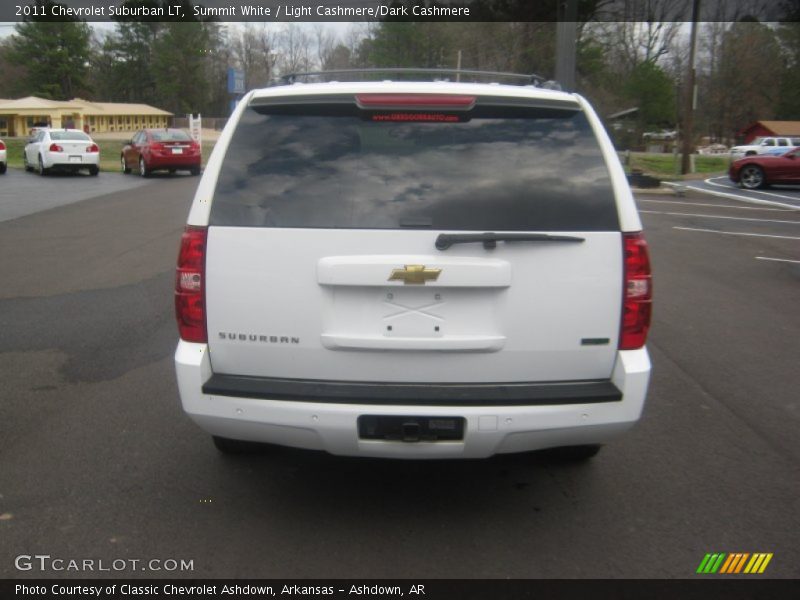 Summit White / Light Cashmere/Dark Cashmere 2011 Chevrolet Suburban LT
