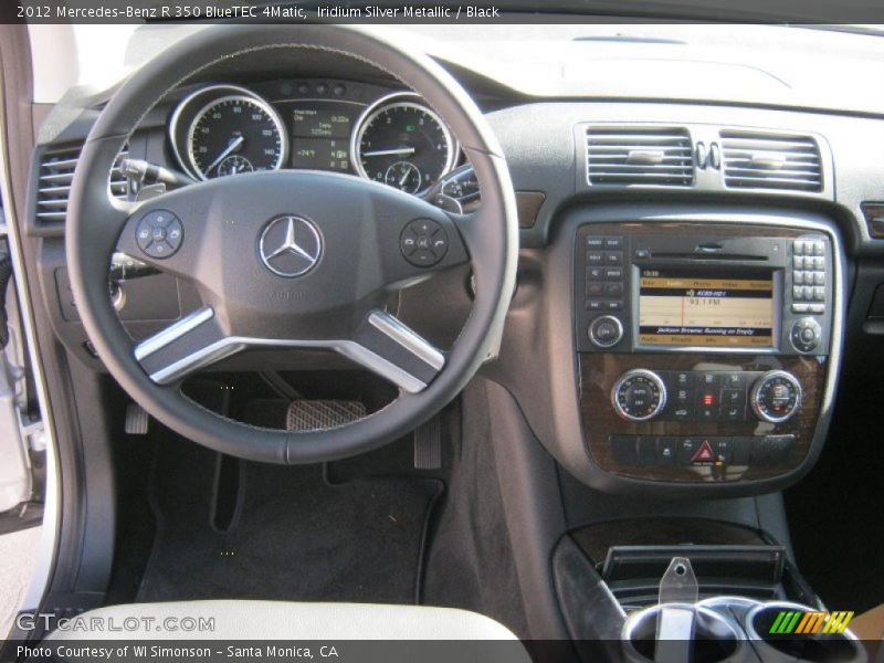 Controls of 2012 R 350 BlueTEC 4Matic
