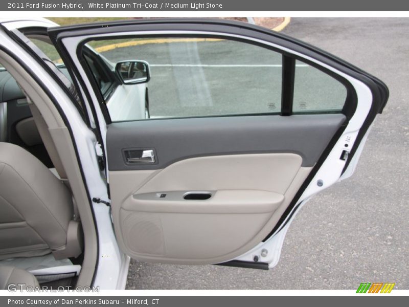 White Platinum Tri-Coat / Medium Light Stone 2011 Ford Fusion Hybrid