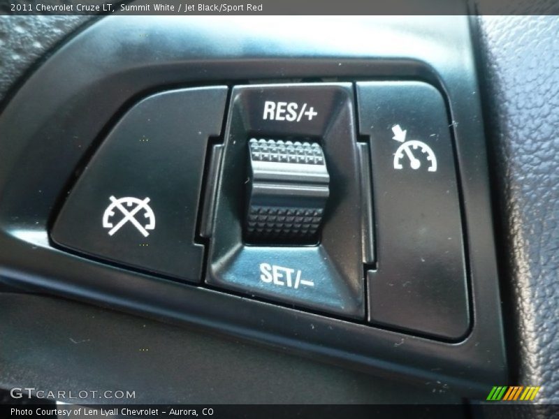 Summit White / Jet Black/Sport Red 2011 Chevrolet Cruze LT