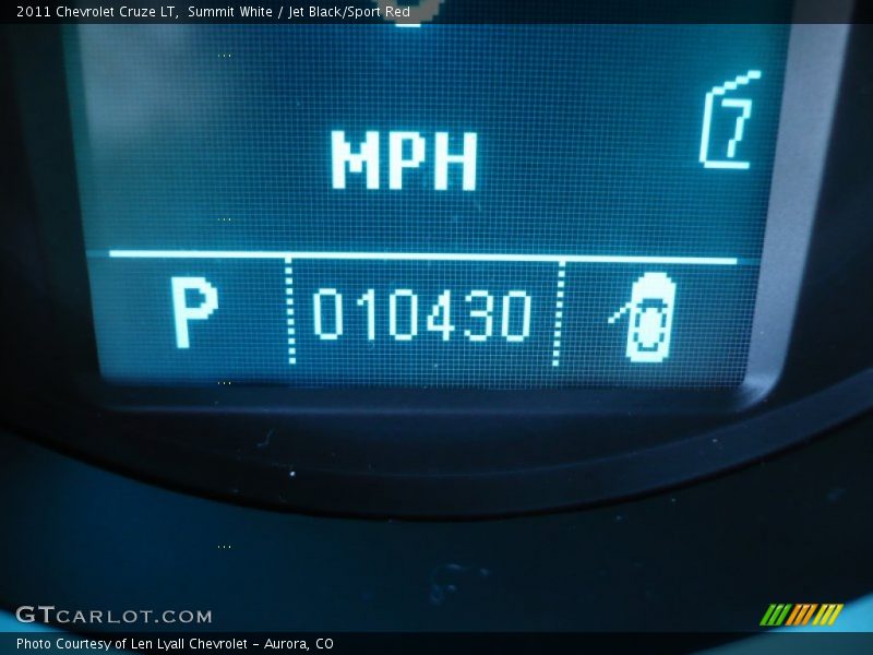 Summit White / Jet Black/Sport Red 2011 Chevrolet Cruze LT