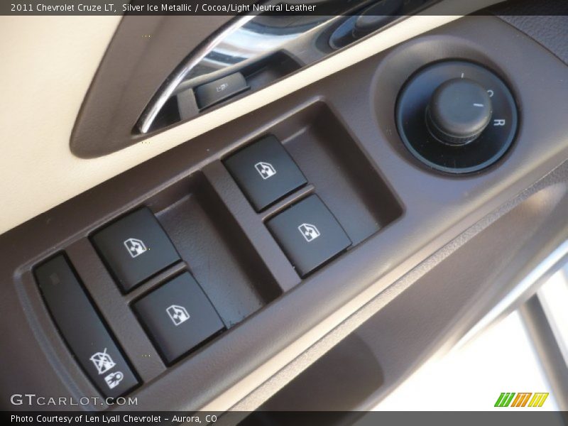 Silver Ice Metallic / Cocoa/Light Neutral Leather 2011 Chevrolet Cruze LT