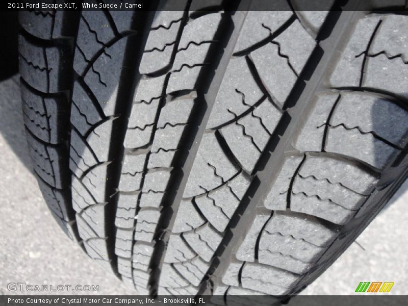 White Suede / Camel 2011 Ford Escape XLT