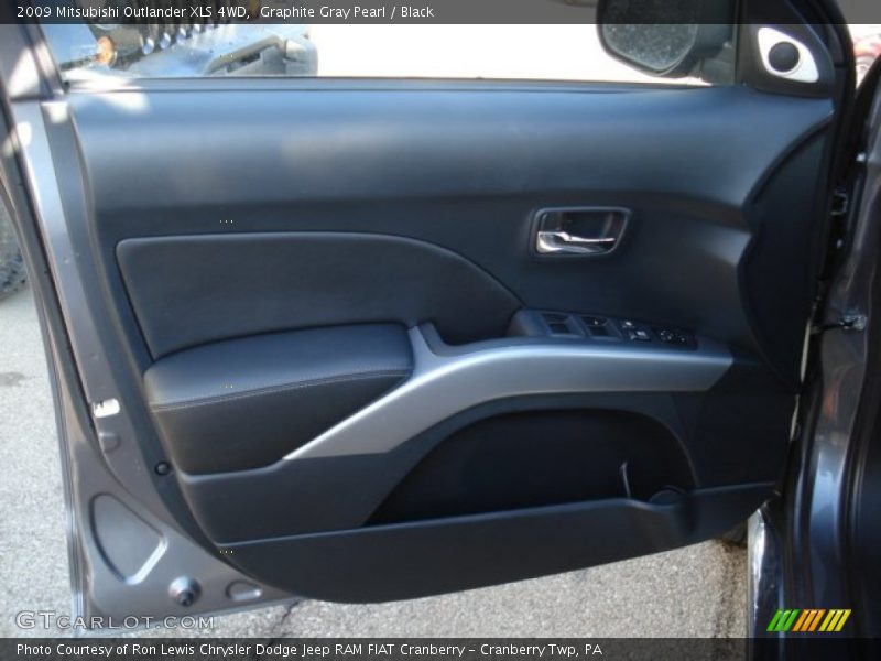 Graphite Gray Pearl / Black 2009 Mitsubishi Outlander XLS 4WD