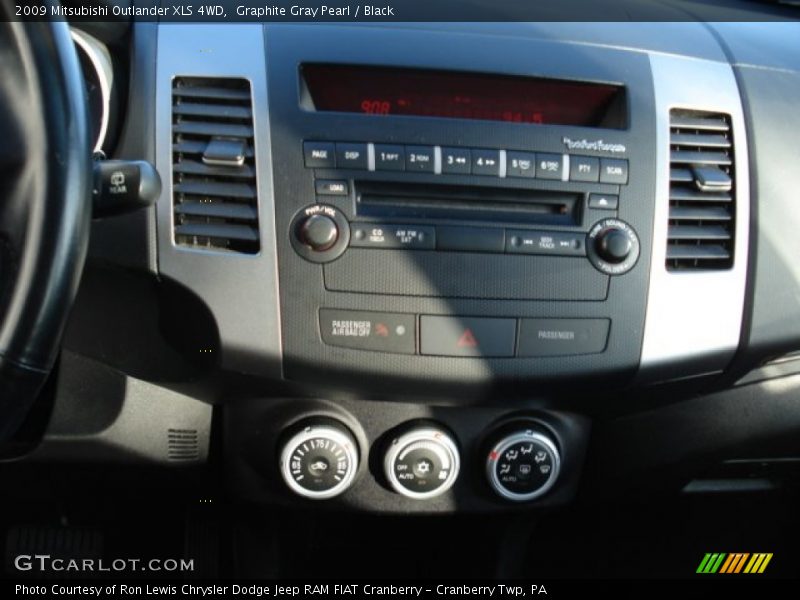 Graphite Gray Pearl / Black 2009 Mitsubishi Outlander XLS 4WD