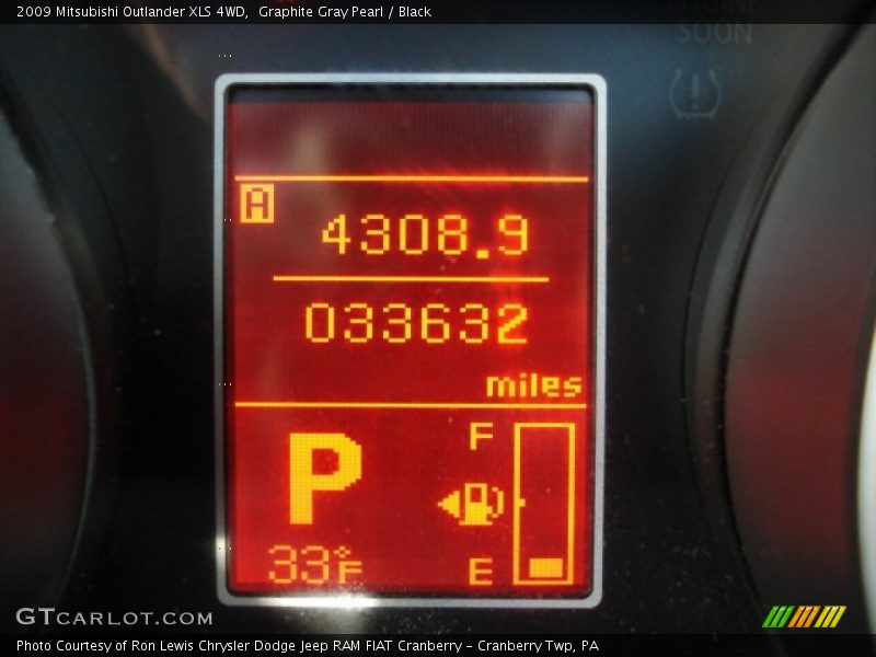Graphite Gray Pearl / Black 2009 Mitsubishi Outlander XLS 4WD