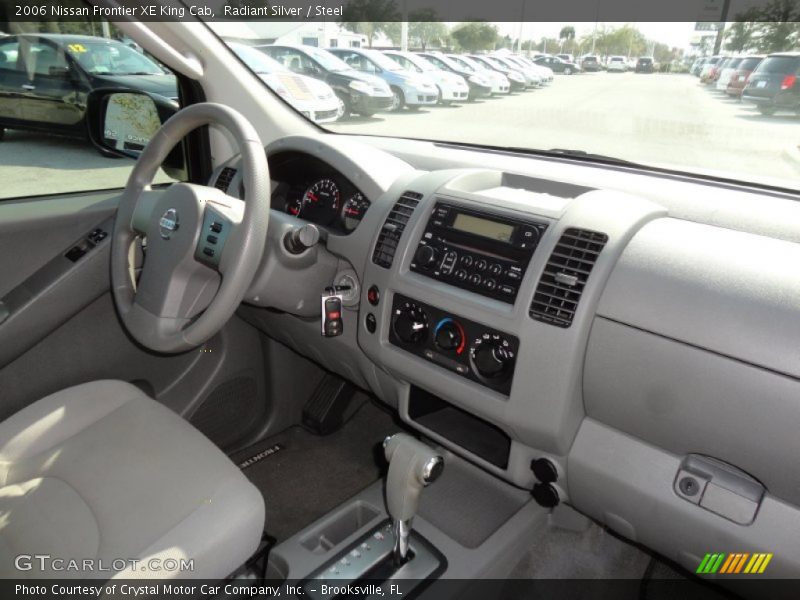 Radiant Silver / Steel 2006 Nissan Frontier XE King Cab