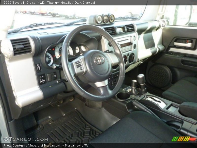 Titanium Metallic / Dark Charcoal 2009 Toyota FJ Cruiser 4WD