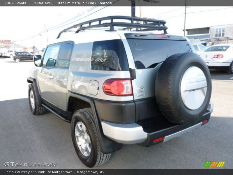 Titanium Metallic / Dark Charcoal 2009 Toyota FJ Cruiser 4WD