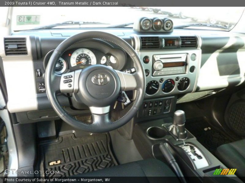Titanium Metallic / Dark Charcoal 2009 Toyota FJ Cruiser 4WD