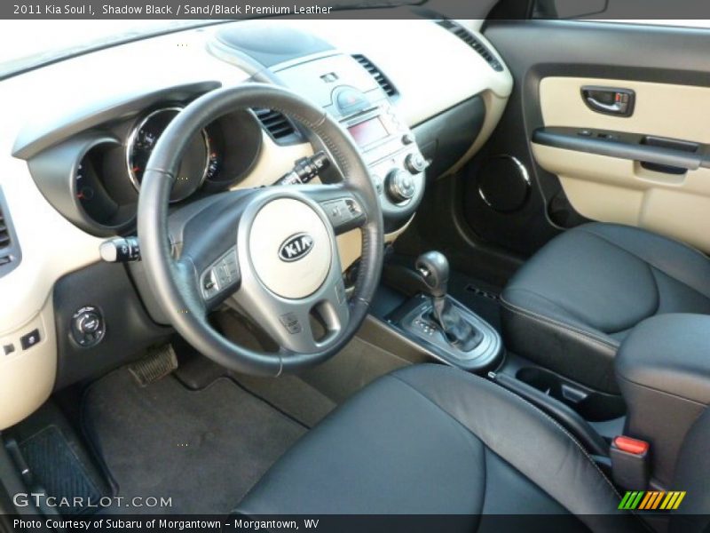 Shadow Black / Sand/Black Premium Leather 2011 Kia Soul !
