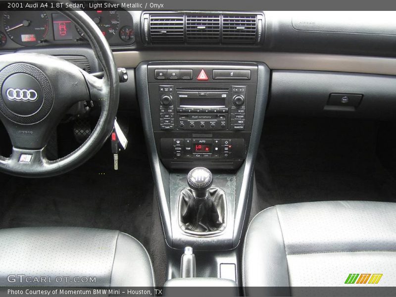 Light Silver Metallic / Onyx 2001 Audi A4 1.8T Sedan