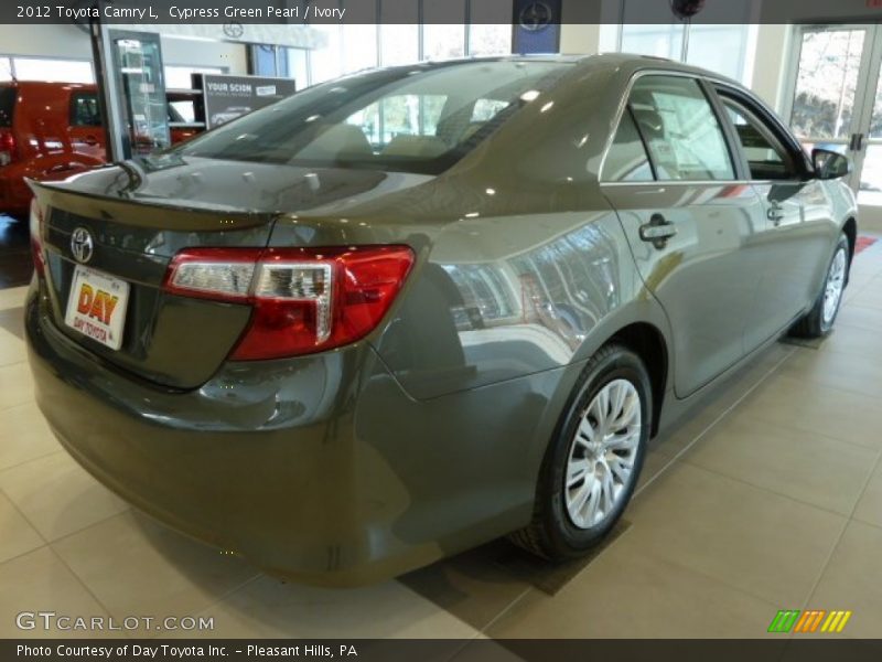 Cypress Green Pearl / Ivory 2012 Toyota Camry L