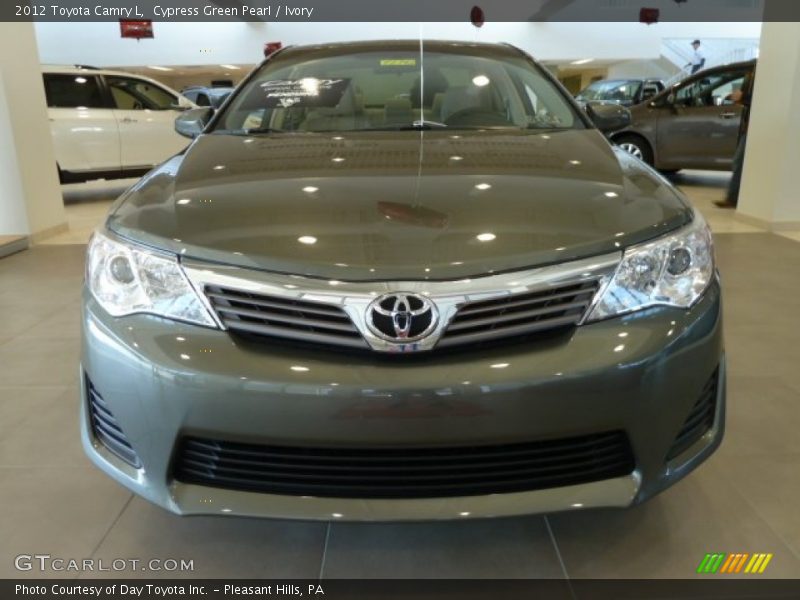 Cypress Green Pearl / Ivory 2012 Toyota Camry L