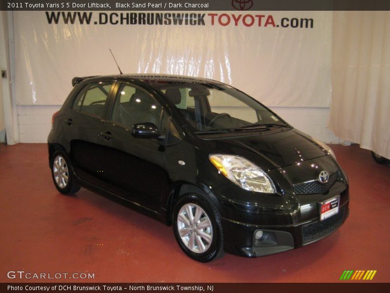 Black Sand Pearl / Dark Charcoal 2011 Toyota Yaris S 5 Door Liftback