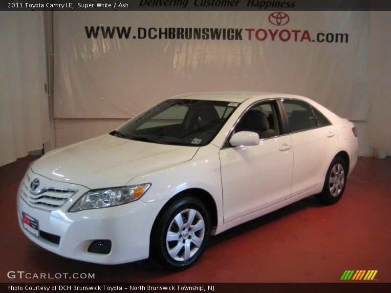 Super White / Ash 2011 Toyota Camry LE