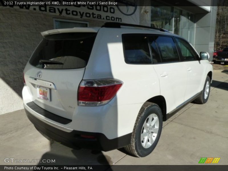 Blizzard White Pearl / Sand Beige 2012 Toyota Highlander V6 4WD