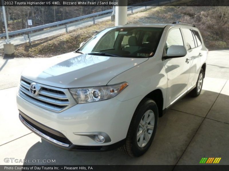 Blizzard White Pearl / Sand Beige 2012 Toyota Highlander V6 4WD