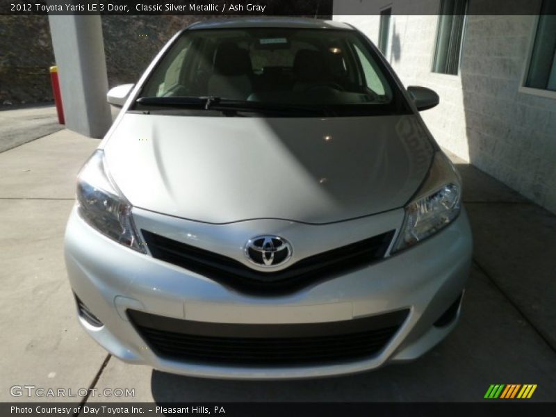 Classic Silver Metallic / Ash Gray 2012 Toyota Yaris LE 3 Door
