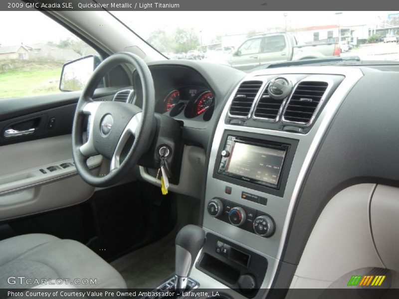 Quicksilver Metallic / Light Titanium 2009 GMC Acadia SLE