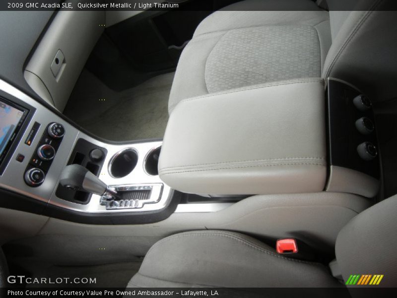 Quicksilver Metallic / Light Titanium 2009 GMC Acadia SLE
