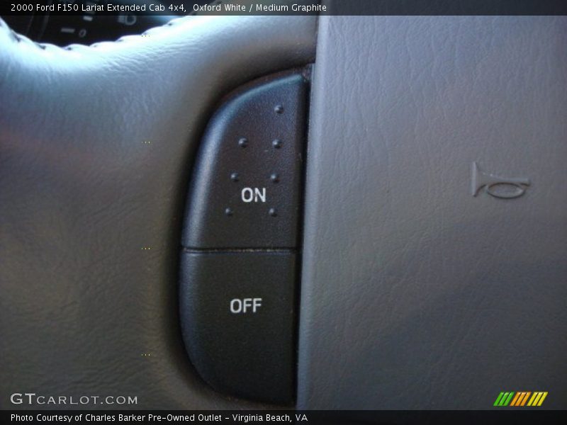 Oxford White / Medium Graphite 2000 Ford F150 Lariat Extended Cab 4x4