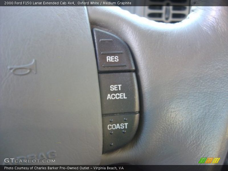 Oxford White / Medium Graphite 2000 Ford F150 Lariat Extended Cab 4x4