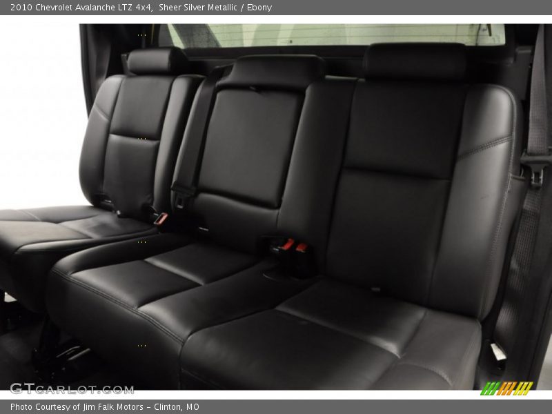 Sheer Silver Metallic / Ebony 2010 Chevrolet Avalanche LTZ 4x4