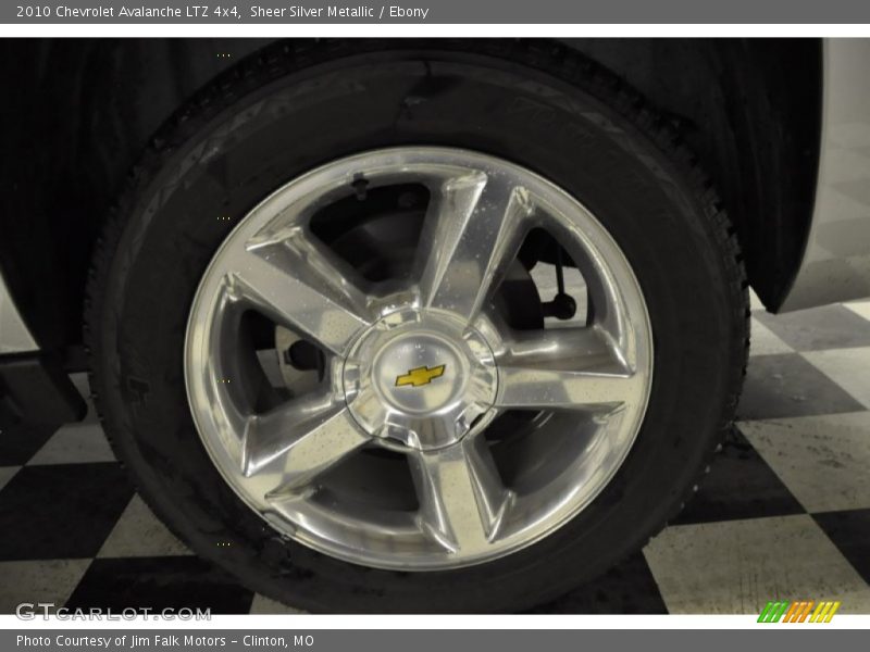 Sheer Silver Metallic / Ebony 2010 Chevrolet Avalanche LTZ 4x4
