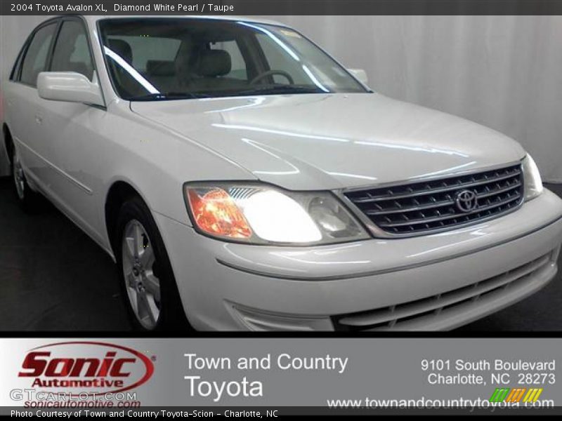 Diamond White Pearl / Taupe 2004 Toyota Avalon XL