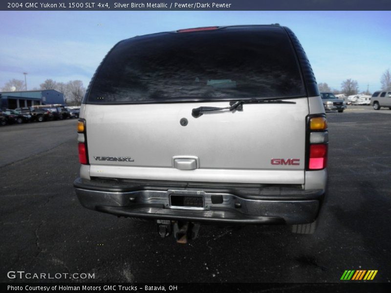 Silver Birch Metallic / Pewter/Dark Pewter 2004 GMC Yukon XL 1500 SLT 4x4