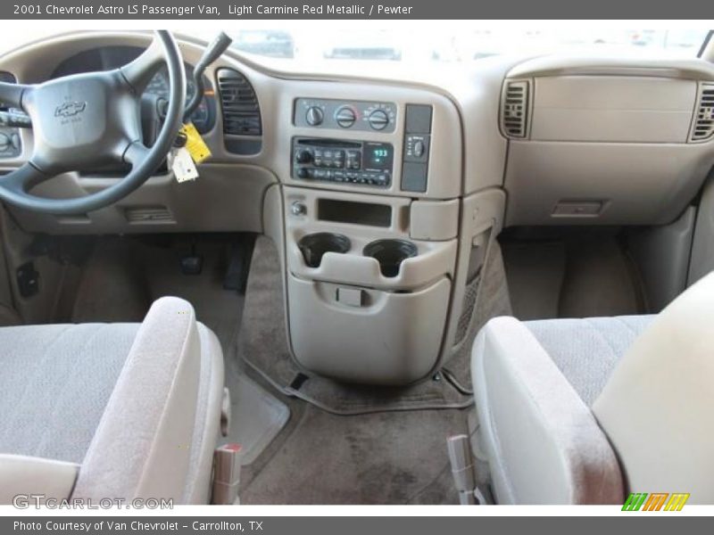 Dashboard of 2001 Astro LS Passenger Van