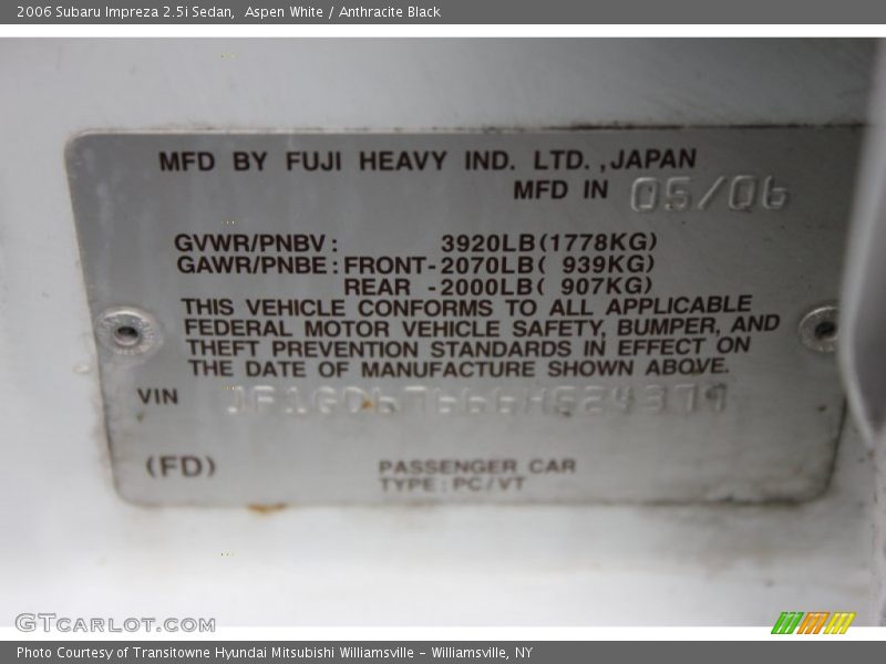 Aspen White / Anthracite Black 2006 Subaru Impreza 2.5i Sedan