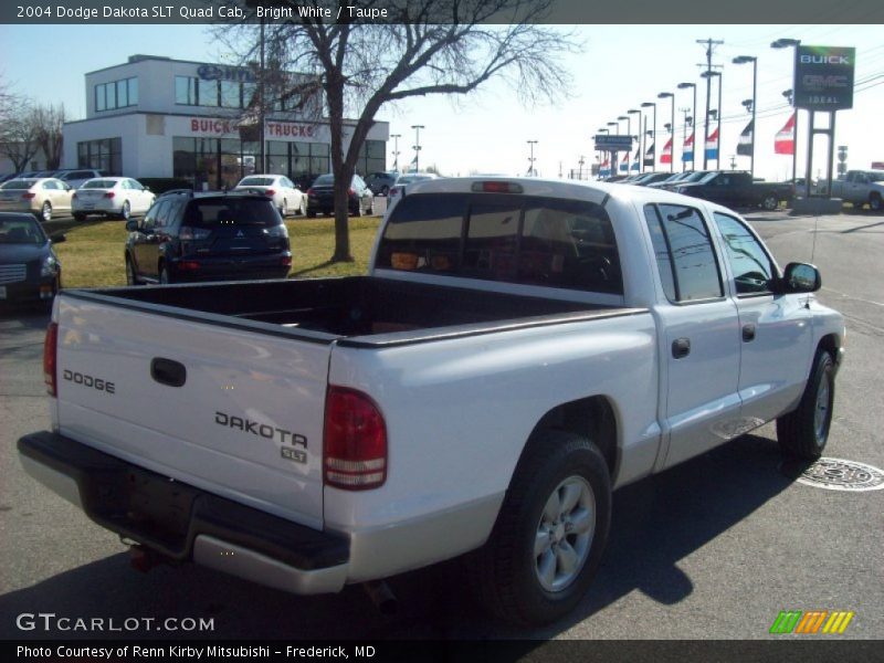 Bright White / Taupe 2004 Dodge Dakota SLT Quad Cab