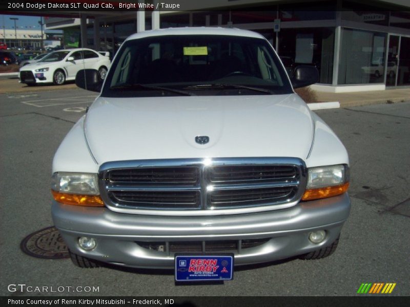 Bright White / Taupe 2004 Dodge Dakota SLT Quad Cab