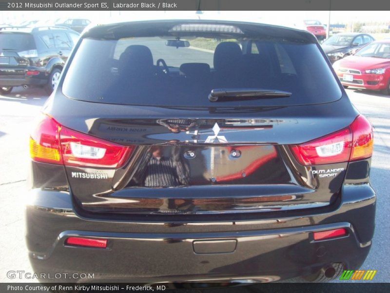 Labrador Black / Black 2012 Mitsubishi Outlander Sport ES