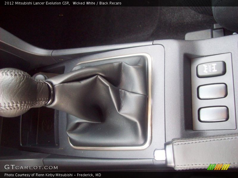 Wicked White / Black Recaro 2012 Mitsubishi Lancer Evolution GSR
