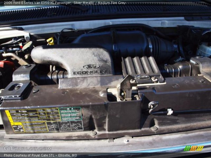 Silver Metallic / Medium Flint Grey 2006 Ford E Series Van E350 XL Passenger