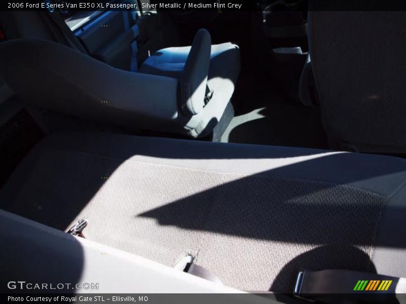 Silver Metallic / Medium Flint Grey 2006 Ford E Series Van E350 XL Passenger