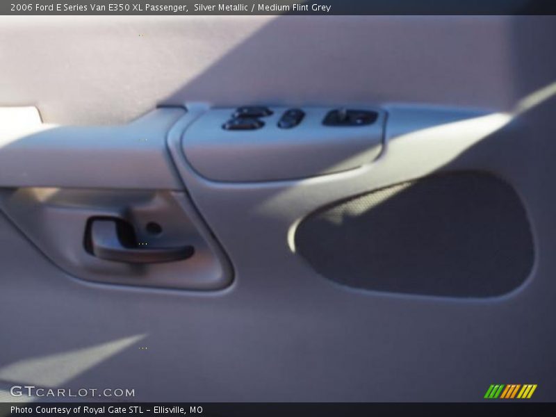 Silver Metallic / Medium Flint Grey 2006 Ford E Series Van E350 XL Passenger