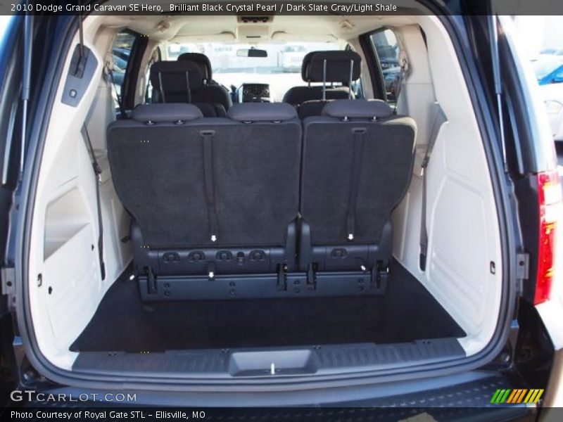 Brilliant Black Crystal Pearl / Dark Slate Gray/Light Shale 2010 Dodge Grand Caravan SE Hero