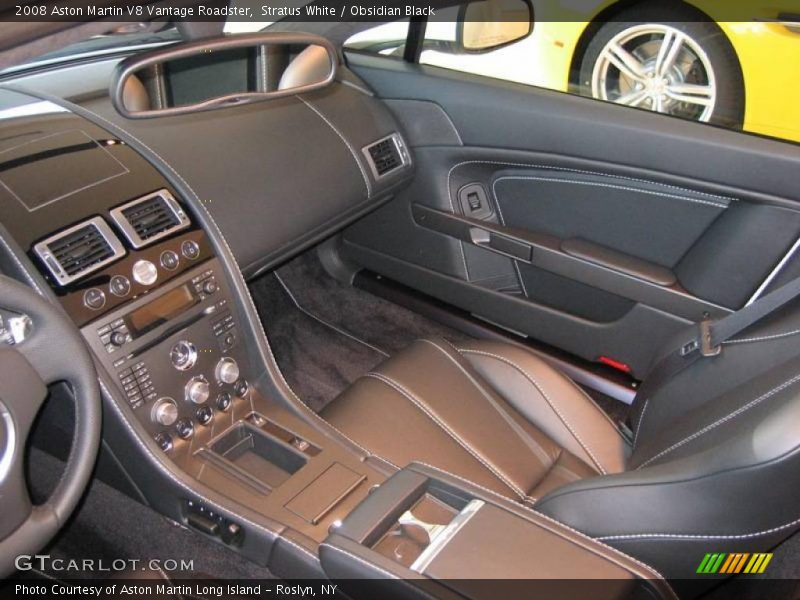 Stratus White / Obsidian Black 2008 Aston Martin V8 Vantage Roadster
