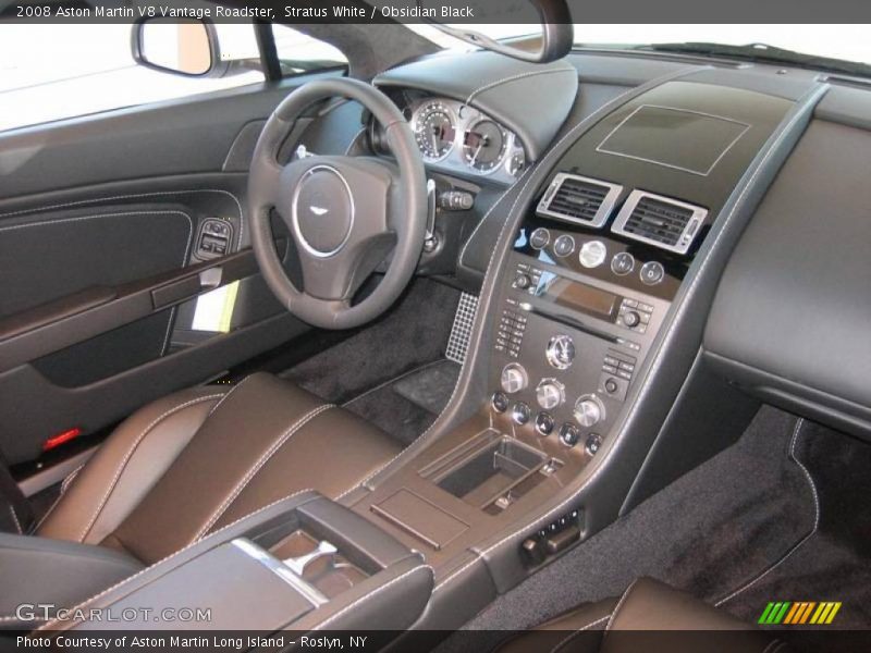 Stratus White / Obsidian Black 2008 Aston Martin V8 Vantage Roadster